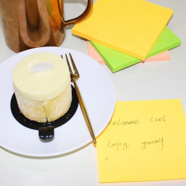 Wowivy 24 Pads - 3 in x 3 in Sticky Notes, 8 Colors Post Self Stick Notes Pads -  82 Sheets/pad - Image 6